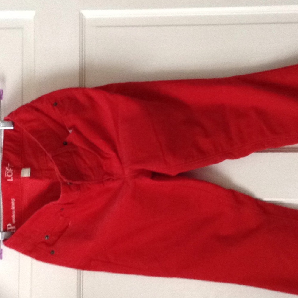 Skinny cords in red